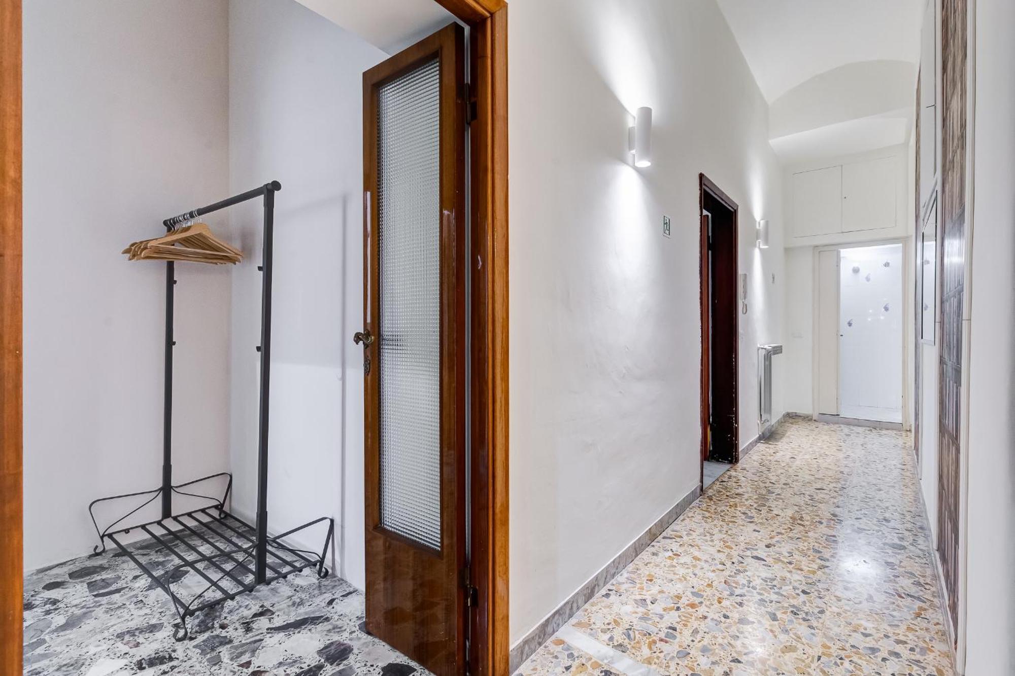 Vivilo Collection - San Vito View Apartment - 3 Bdr 2 Baths Roma Dış mekan fotoğraf