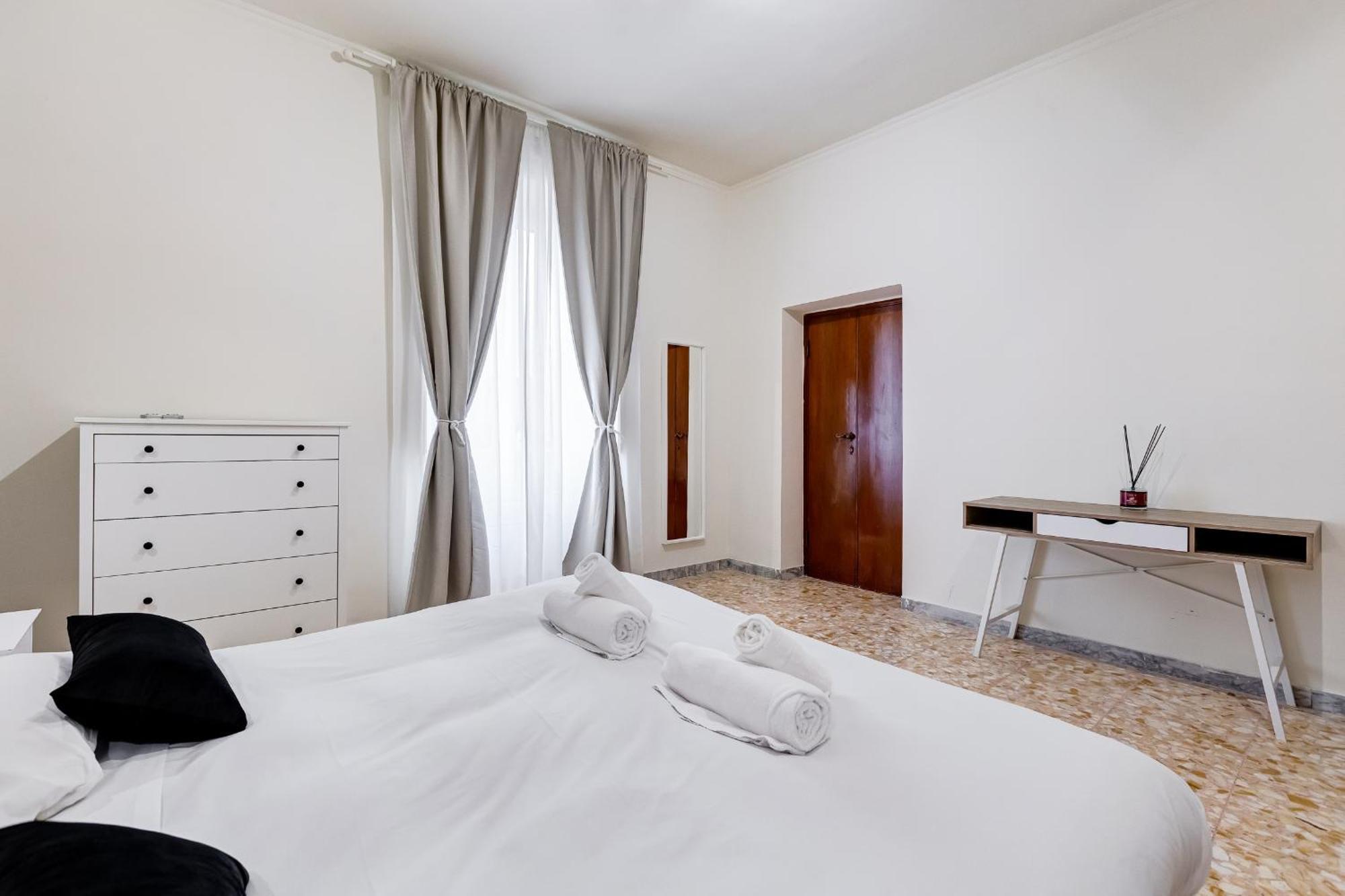 Vivilo Collection - San Vito View Apartment - 3 Bdr 2 Baths Roma Dış mekan fotoğraf