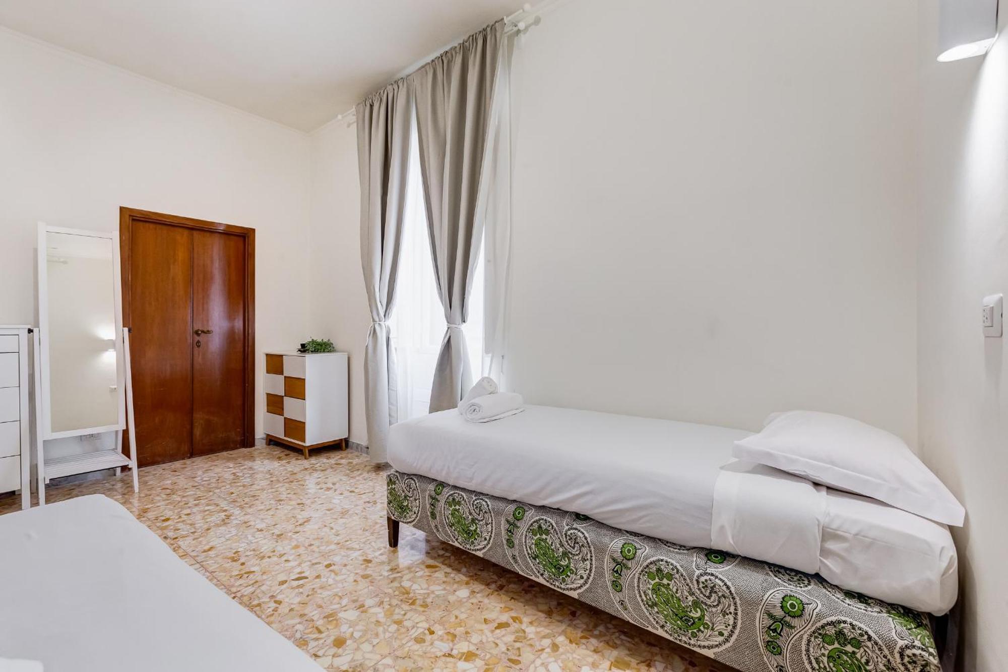 Vivilo Collection - San Vito View Apartment - 3 Bdr 2 Baths Roma Dış mekan fotoğraf