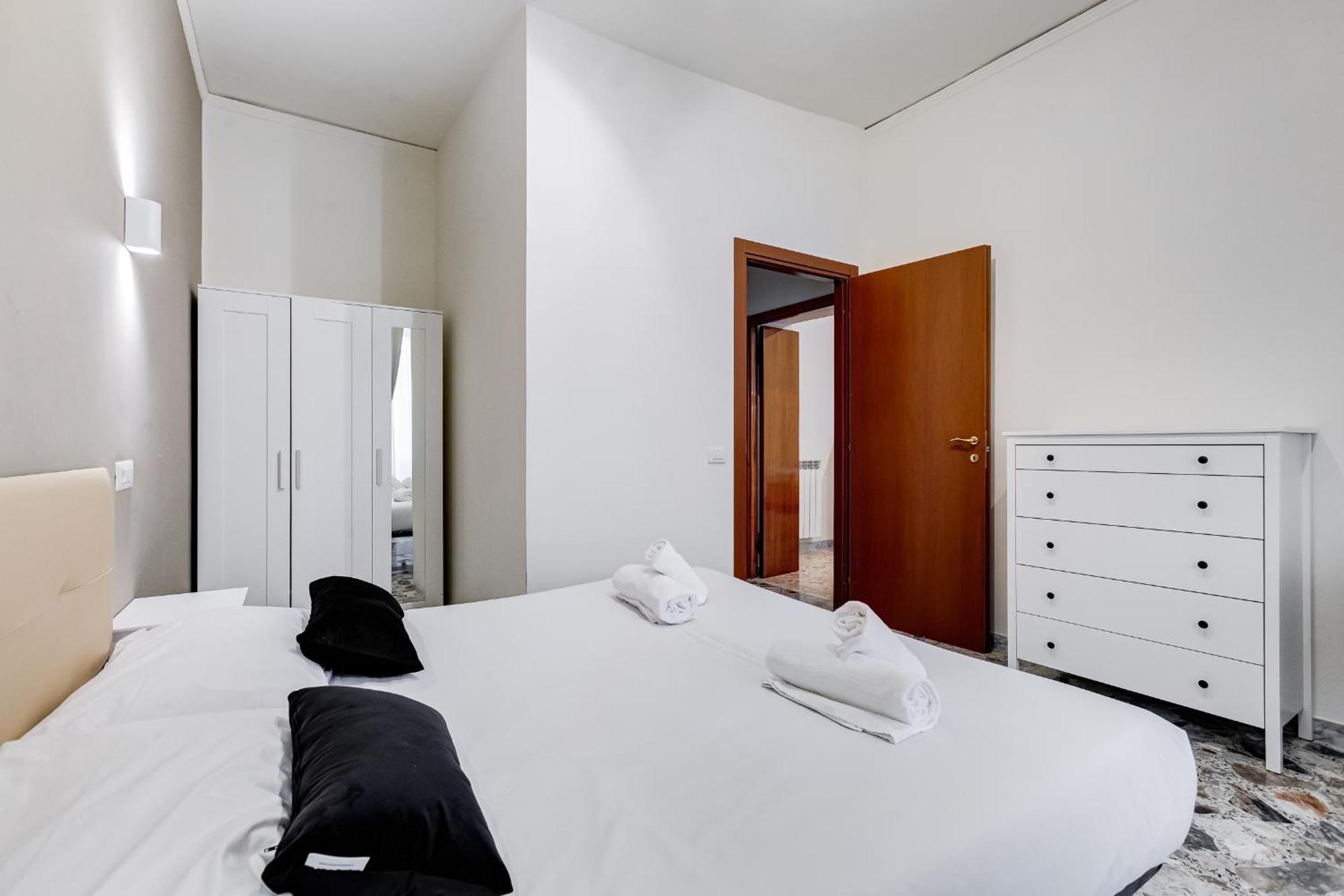 Vivilo Collection - San Vito View Apartment - 3 Bdr 2 Baths Roma Dış mekan fotoğraf