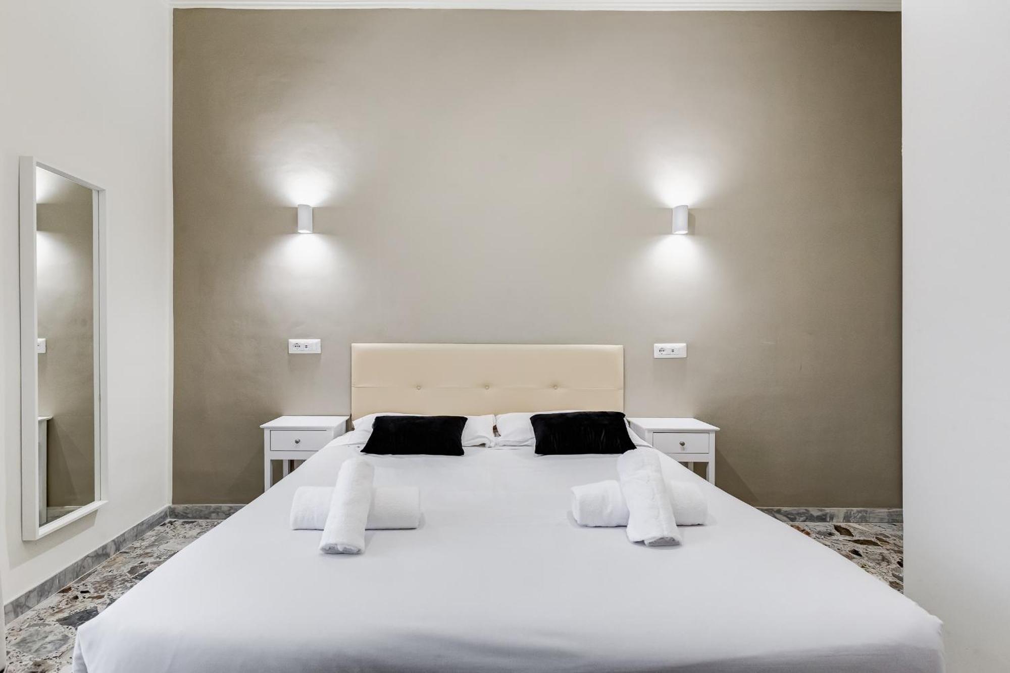 Vivilo Collection - San Vito View Apartment - 3 Bdr 2 Baths Roma Dış mekan fotoğraf